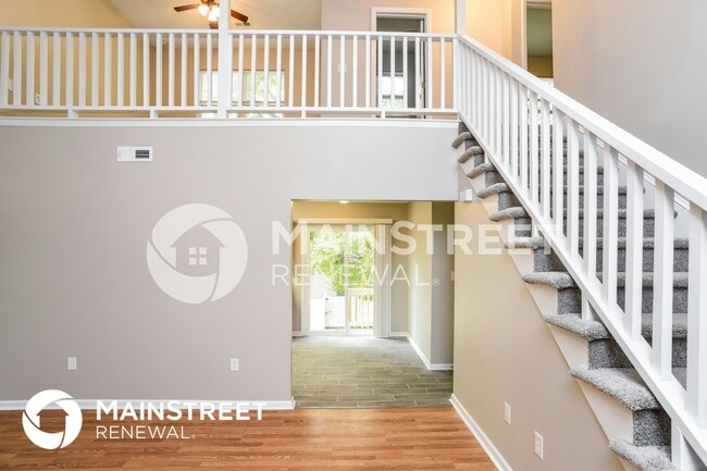 Building Photo - 9601 Farmridge Ln