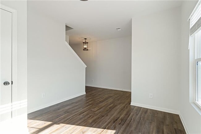 Foto del edificio - 5120 Minnow Ln