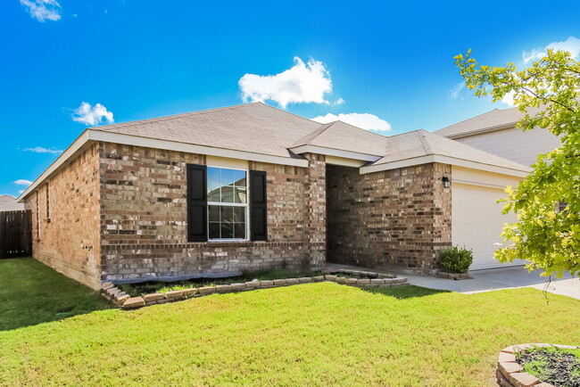 Building Photo - 128 Feverbush Dr