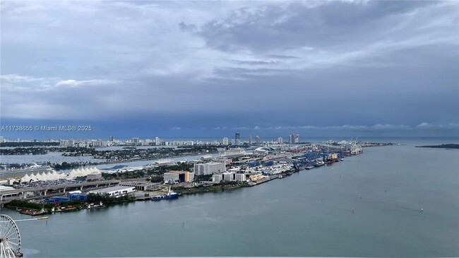 Foto del edificio - 50 Biscayne Blvd