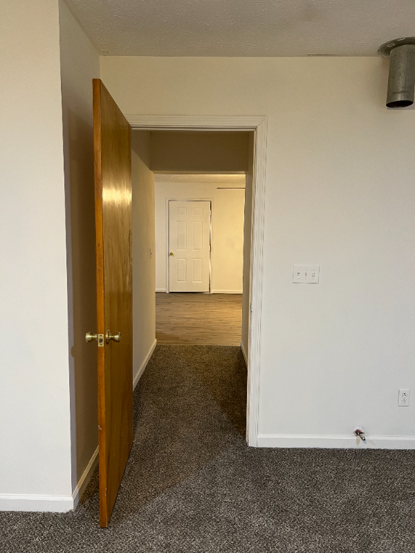 Building Photo - 63 Montclair Dr