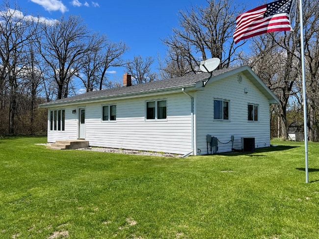 Building Photo - 28112 350th Ave SE