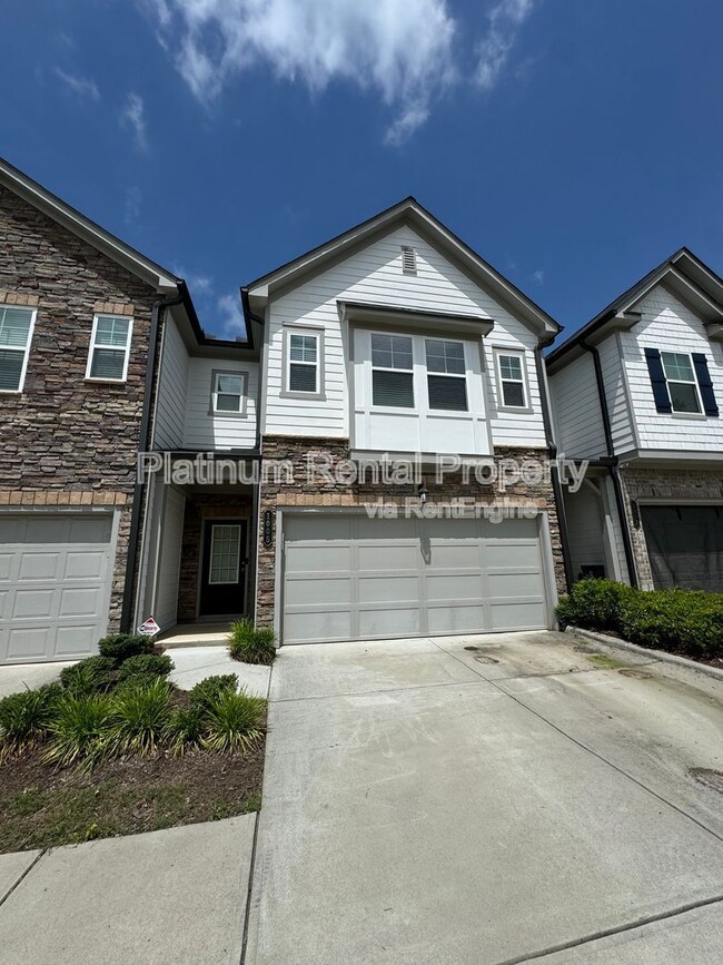 Building Photo - 1005 Ramon Dr