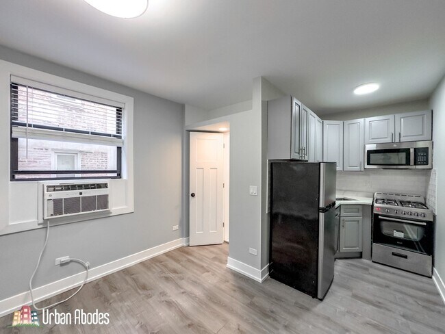 Foto del edificio - 503 W Belmont Ave