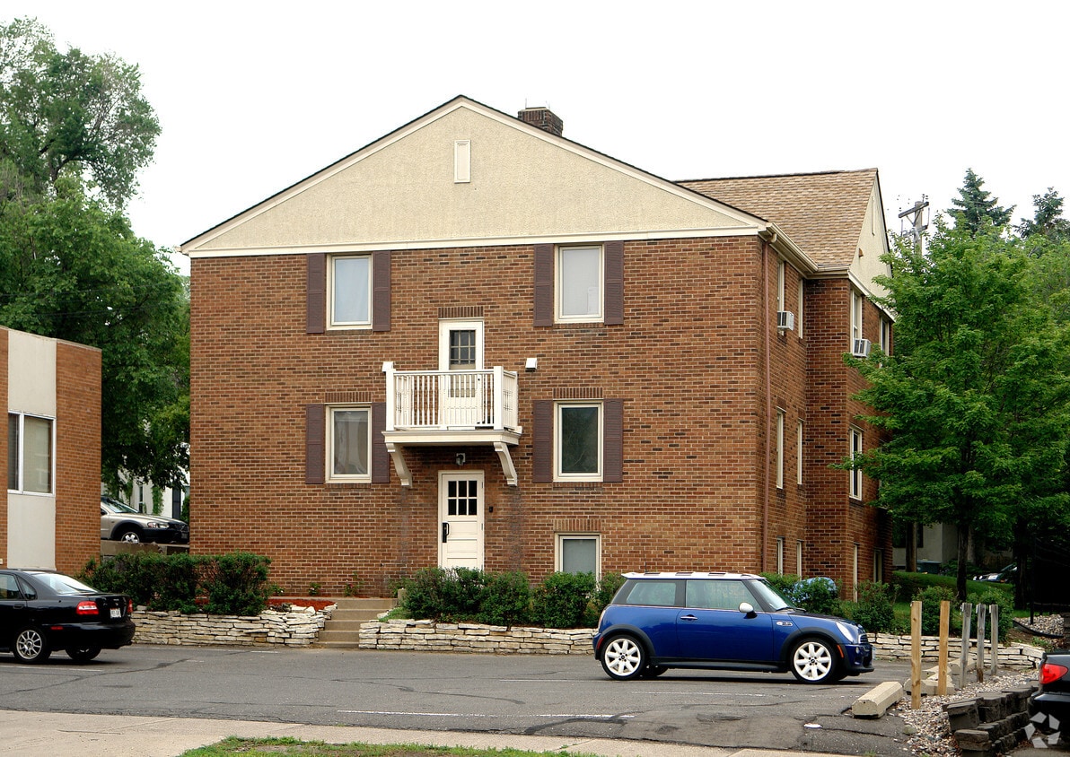 Primary Photo - 2238 Doswell Ave