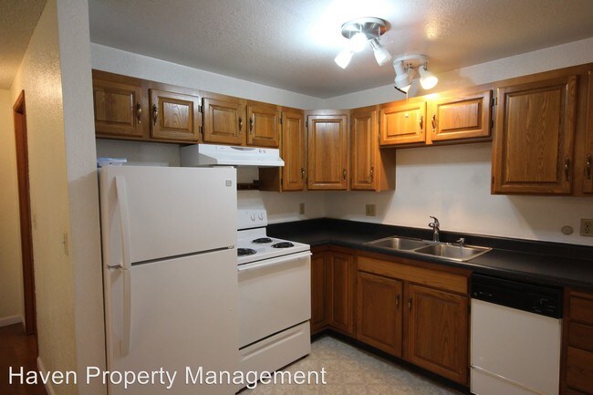 Foto del edificio - 5140 Green Hills Ave NE