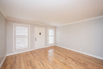 Building Photo - 9015 Gaylord Dr