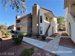 Building Photo - 711 Bass Dr