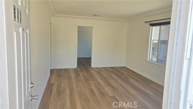 Foto del edificio - 640 W Glenoaks Blvd