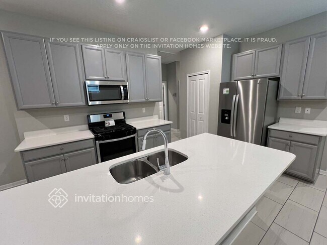 Foto del edificio - 5431 Los Robles Ct