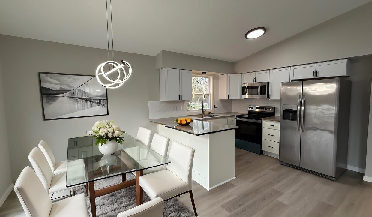 Foto principal - 1815 Meadowvale Rd NW