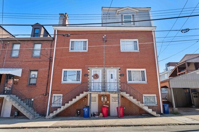 Building Photo - 43-45-45 S 13th St