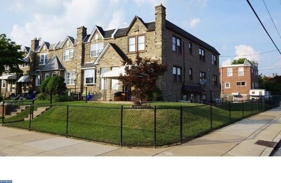 Foto del edificio - 3339 Vista St