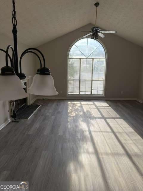 Foto del edificio - 874 Grindstone Dr SW