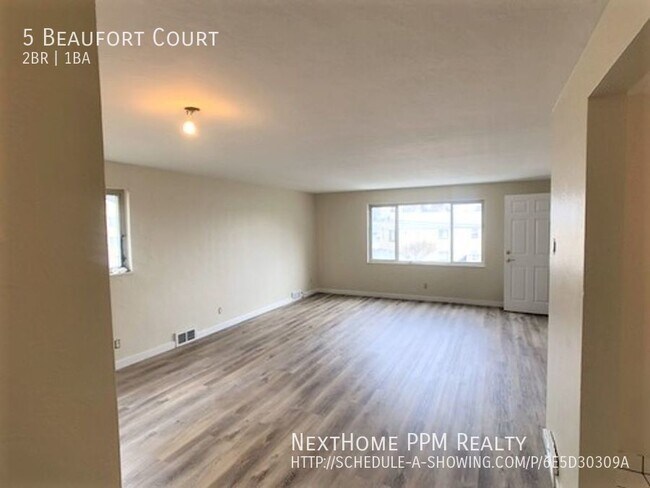 Building Photo - 2 Bedroom Brookline with Dishwasher, Hardw...
