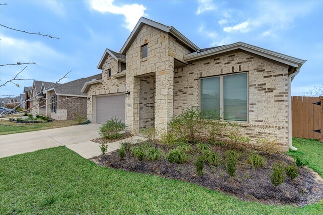 Building Photo - 2904 Cordova Hl Dr