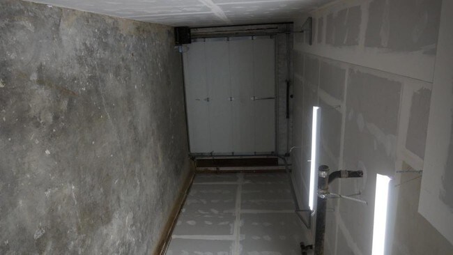 Foto del edificio - 20433 River Blvd