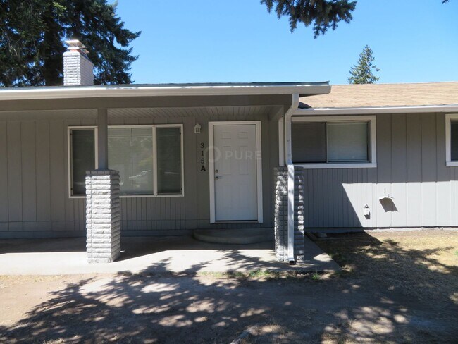 Building Photo - Whitman, G&amp;L (315 A&amp;B)