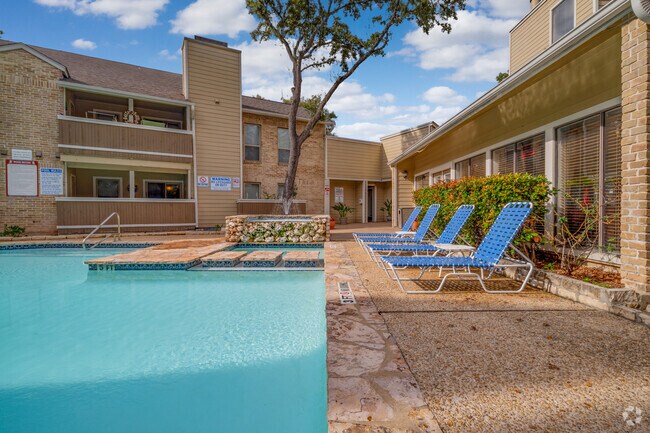 Piscina - The Winston Apartments