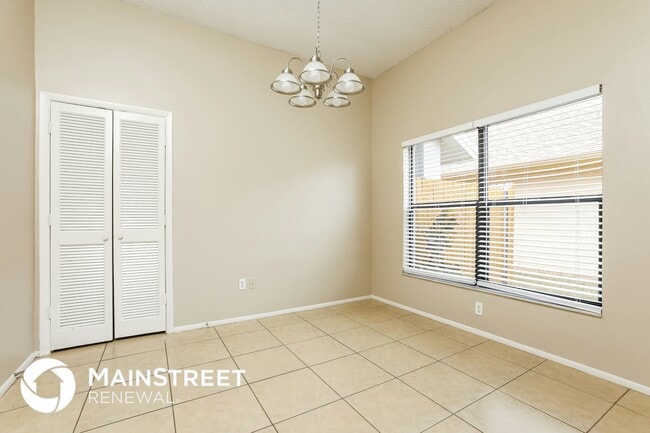 Building Photo - 3311 S St Lucie Dr