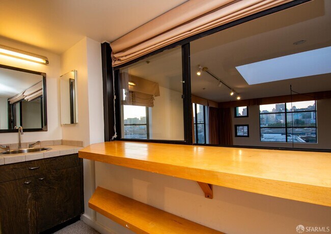 Foto del edificio - 139 Welsh St
