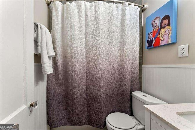 Foto del edificio - 856 Ponce De Leon Ave NE