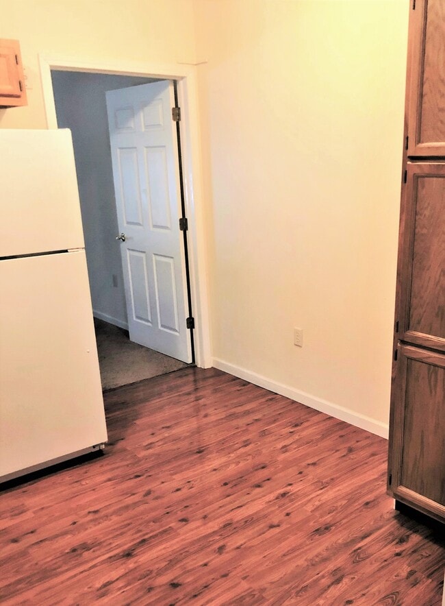 Foto del edificio - 7606 Westward Way