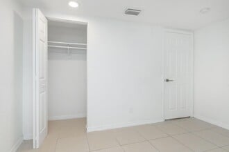 Interior Photo - Raintree Park