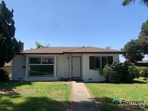 Building Photo - 9802 E Camino Real Ave