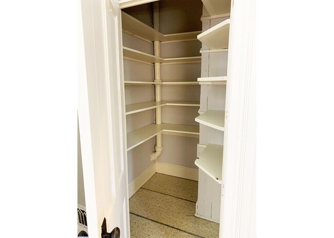 Foto del edificio - 3210 Bishop St