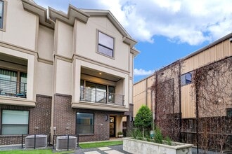 Building Photo - 4203 Allen St