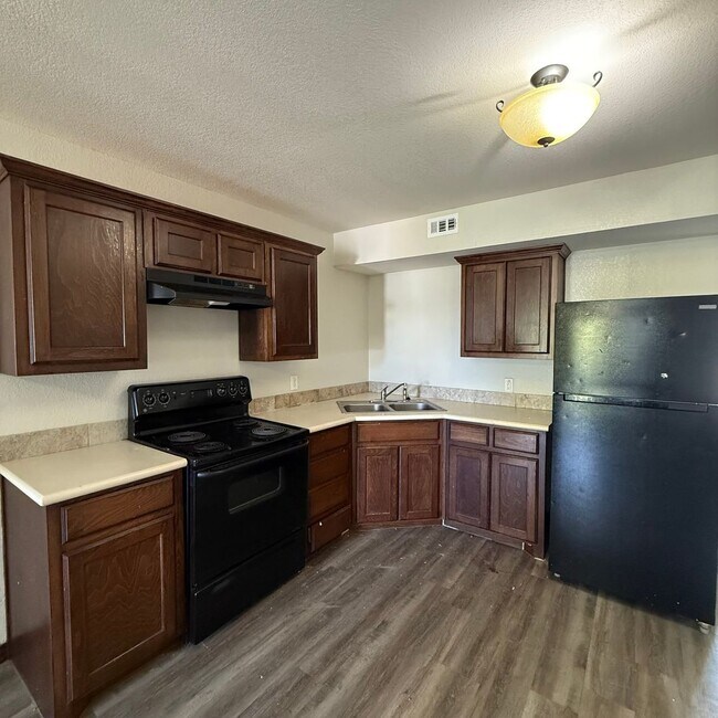 Foto del edificio - $500 Off 1st Full Month!* All Utilities In...