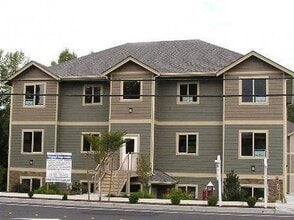 Building Photo - 660 Telegraph Rd
