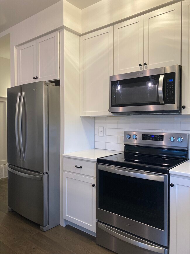 SS Appliances - 93 Slough Creek Dr