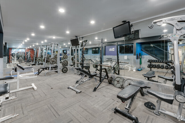 The Spot Fitness Center & Lounge - College Towne Apartments