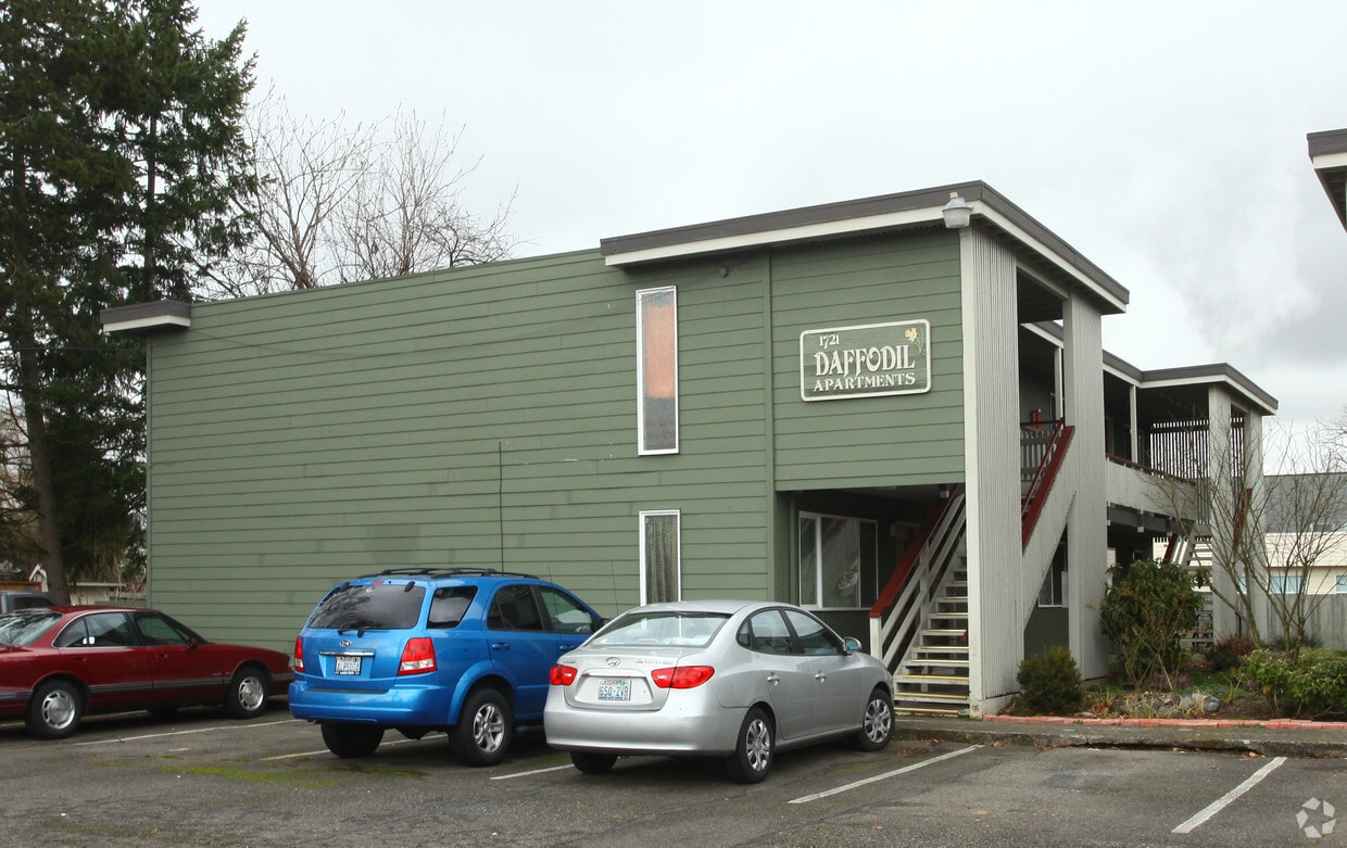 Building Photo - Stadium Place Apartments