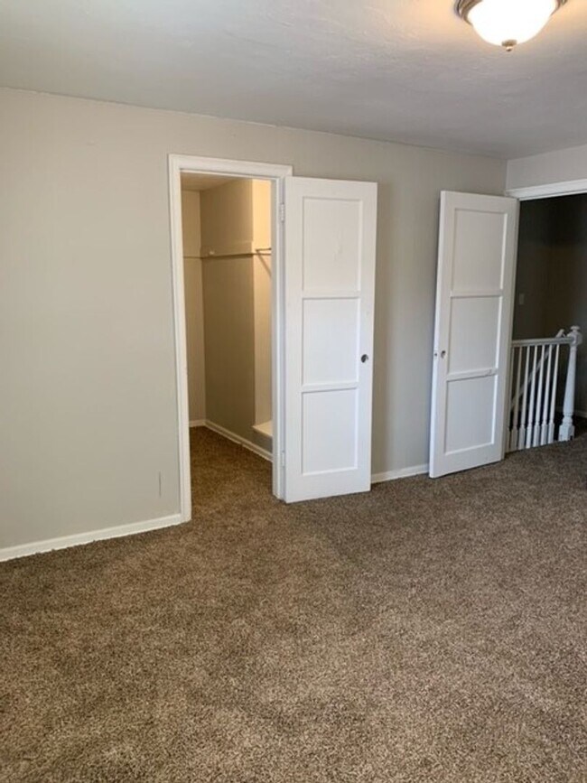Building Photo - 2044/2046 S 20th St Duplex