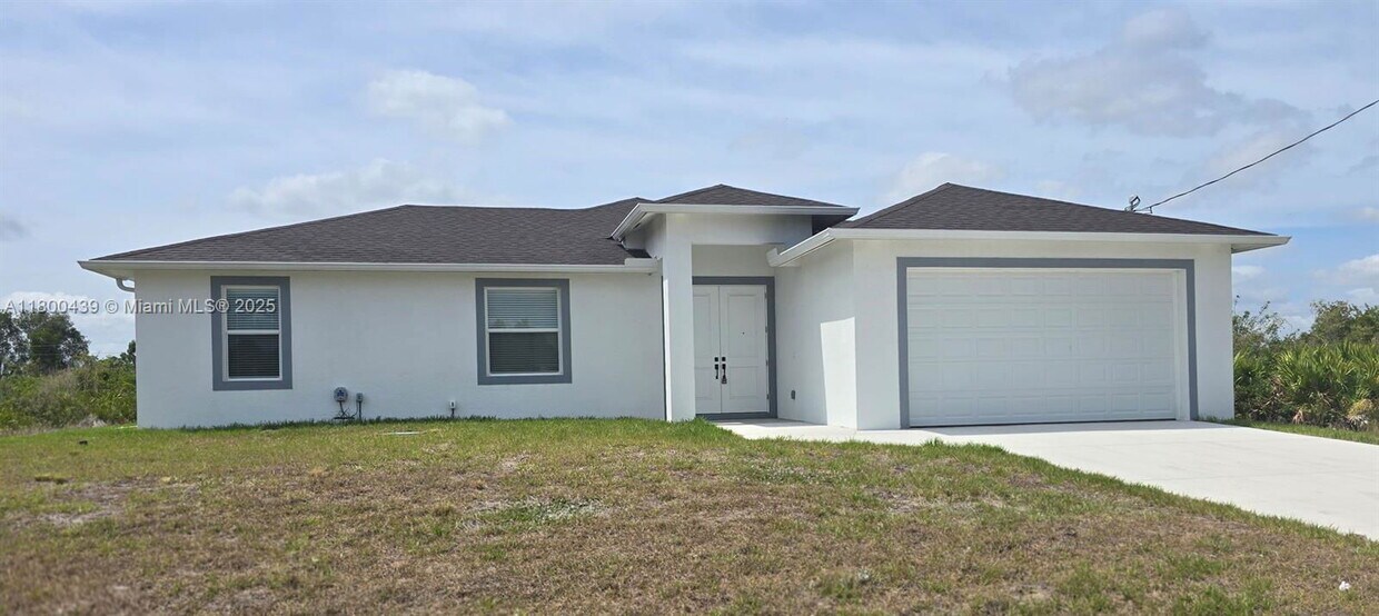 Foto principal - 2809 64th St W