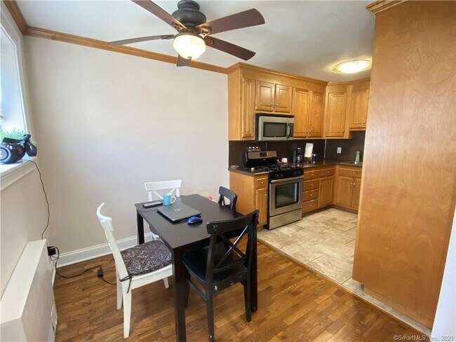 Building Photo - 11 Bedford Avenue Apt #1, Norwalk, CT 0685...
