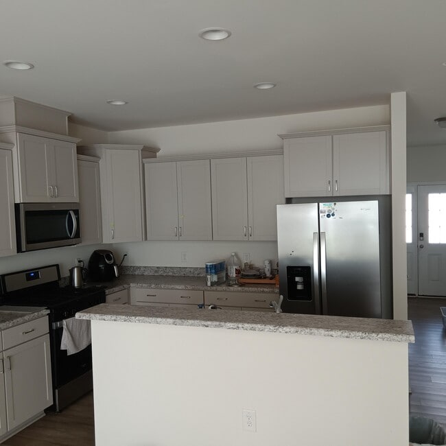 Building Photo - 1424 Scholar Dr