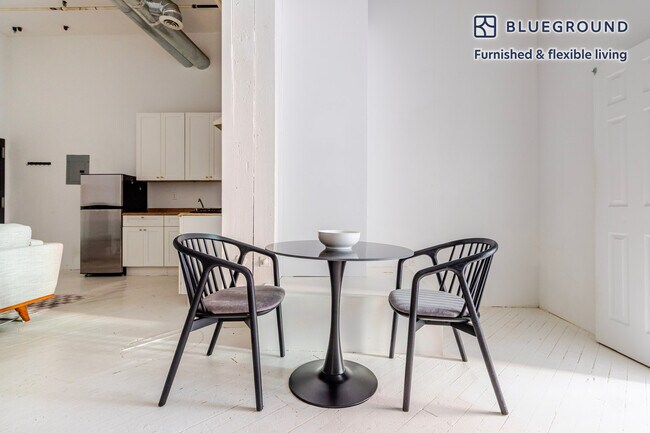 Foto del edificio - 57 Jay St