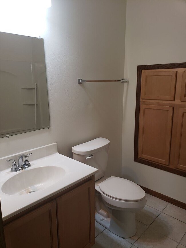 Foto del edificio - 605-607 1st Avenue SW