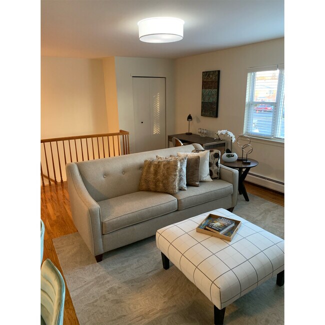 Hampton Gardens Apartments Middlesex, NJ