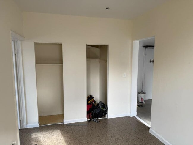 Foto del edificio - 25 Van Cortlandt Park Ave