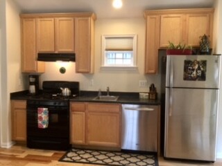 Foto principal - 2754 Dayton St