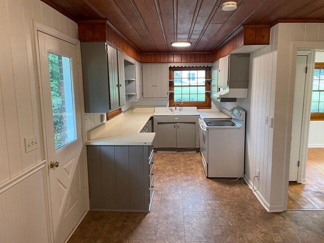 Photo - 8185 Little Mill Rd (Cumming, GA) House