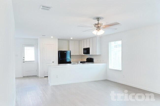 Foto del edificio - 10712 Cowhide Ln