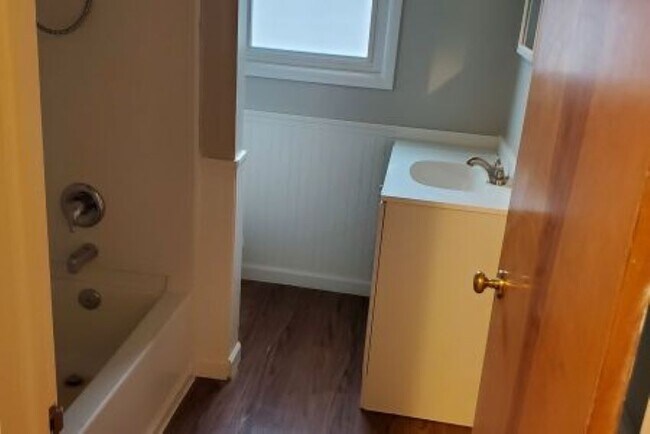 Foto del edificio - 2334 Avenue B