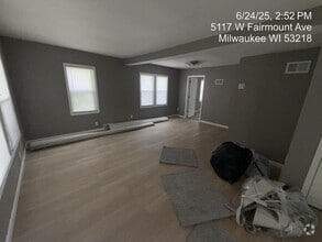 Building Photo - 5117 W Fairmount Ave