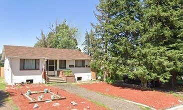 Building Photo - 2117 20th Street Rd